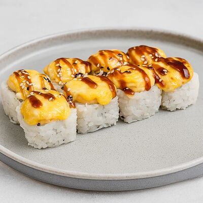 Ролл Сливочный с курицей (8шт) в Японика по цене 499 ₽