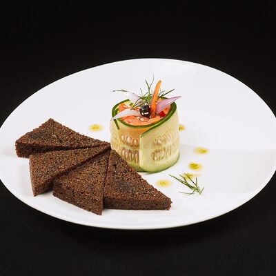 Тартар из сёмги в Harats Pub по цене 805 ₽