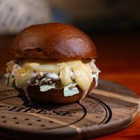 Гавайский Бургерв CHEF BURGER