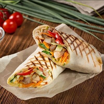Шаурма с курицей в Примавера по цене 250 ₽