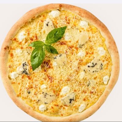 Пицца Сырная Любовь S в Pro Sushi по цене 619 ₽