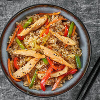 Вок Курица с рисом в Суши Мастер