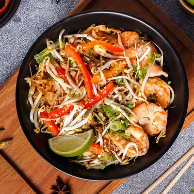 Пад-тай с креветками в 4Pho по цене 890 ₽