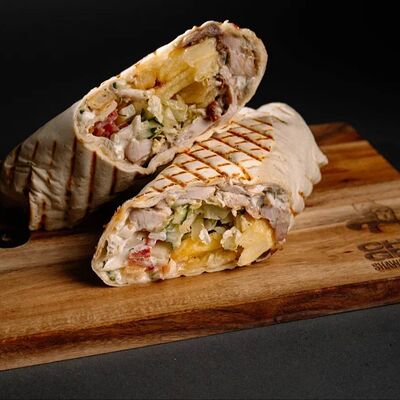 Шаверма Классическая с курицей в CHILZ GRILL по цене 499 ₽