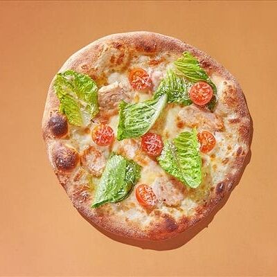 Пицца Цезарь с курицей в Pop Art Pizza по цене 723 ₽
