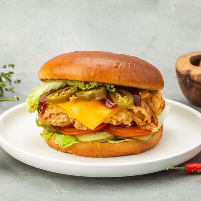 Бургер Дьябло в Вкусный цыпленок по цене 560 ₽