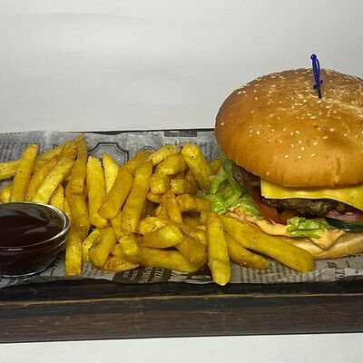 Яго Биф Бургер в Iago по цене 890 ₽