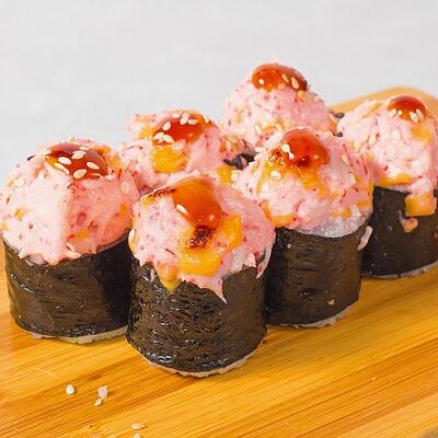 Ролл Чизу кани в Луиджи & Тосё по цене 199