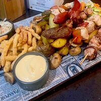 Френдли Сет в Red Klen