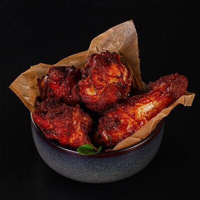 Крылышки классические в MOS Lounge & Bar по цене 550 ₽