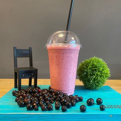 Смузи ягодный в Mr&Miss Bubble Tea по цене 287 ₽