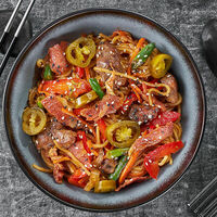 Вок Говядина с беконом в соусе барбекю спайси в Суши Мастер