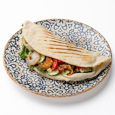 Донер с креветкойв Осетинские пироги от Бирюзы по цене 630 ₽