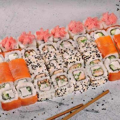 Сет Филадельфия мидл в Суши Мастер по цене 1259 ₽