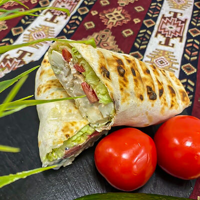 Шаурма по-гречески в Хочу мясо по цене 460 ₽