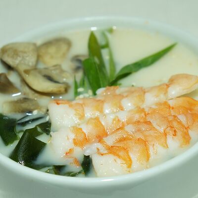 Сливочная суп с креветками в СУШИSELL по цене 599 ₽