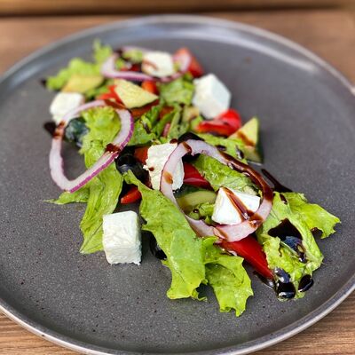 Салат Греческий в Гастробар DOM по цене 230