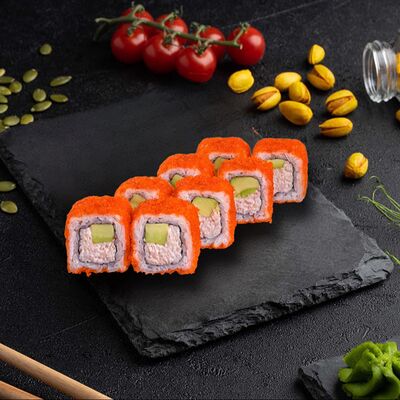 Ролл Калифорния со снежным крабом в Самурай SUSHI PREMIUM по цене 799 ₽