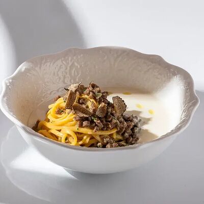 Лингвини с говядиной и трюфелем в Ribambelle по цене 1600 ₽