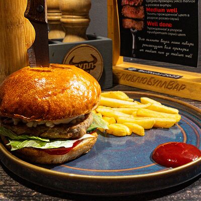 Чикен чиз в Булл Вар по цене 831 ₽