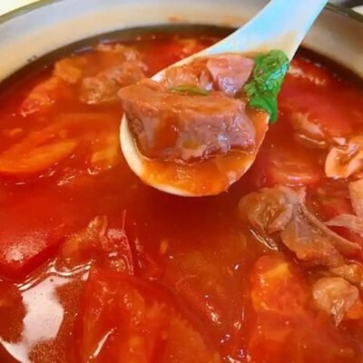 0019. Томатный суп с говядиной в Минутка по цене 650 ₽