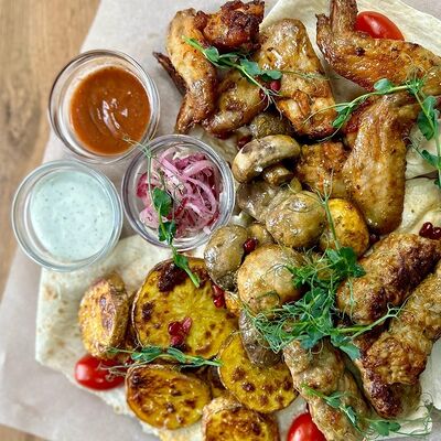 Сообразим на троих в Сели&Поели по цене 1799 ₽