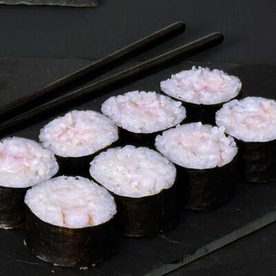 Маки с креветкой в Sushi Aura по цене 490 ₽