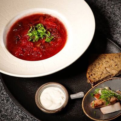 Борщ в Sweetheart по цене 725 ₽