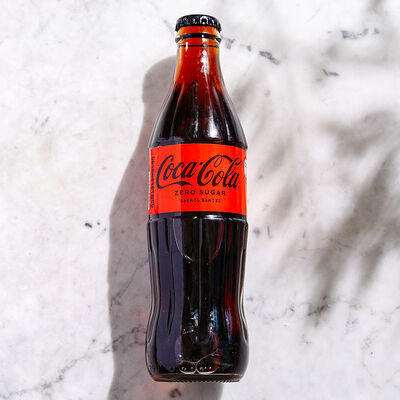 Coca-Cola Zero в Sixty four по цене 410 ₽