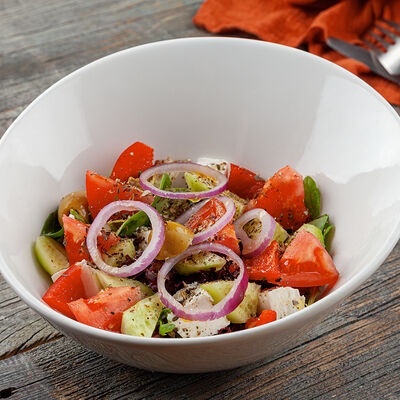 Греческий салат с орегано в Трапезная по цене 630 ₽