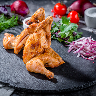 Цыпленок в тандыре в Бакинский Бульвар по цене 895 ₽