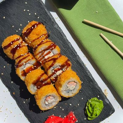 Филадельфия с креветкой темпура в Панда Бистро по цене 475 ₽