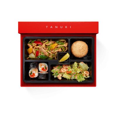 Ланч с креветками и курицей в Тануки по цене 495