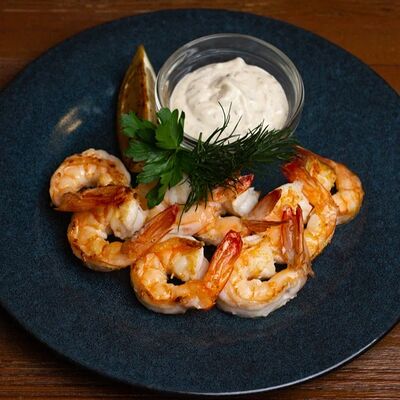 Тигровые креветки в Кнедлик по цене 780 ₽