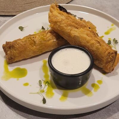 Штрудель грибной в Чкалов. Северная кухня по цене 550 ₽