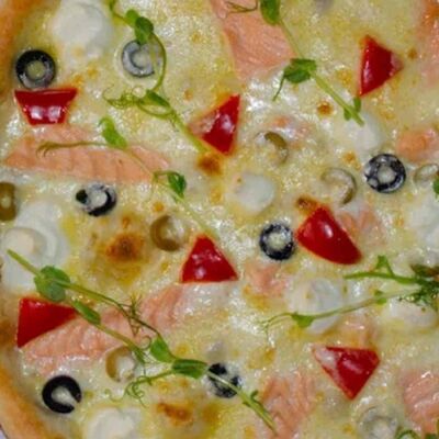 Пицца Филадельфия с лососем в Marfino Delivery по цене 845 ₽