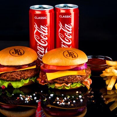 Биг тейсти (2 шт.), Кола (2 шт.), картошка фрив Шаурма & Мега бургер Гриль Халяль по цене 1850 ₽