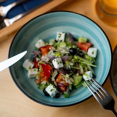 Салат овощной в Вот,блин!Кафе по цене 360 ₽