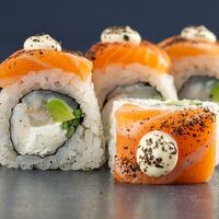 Ика салмон ролл 8 шт в IM