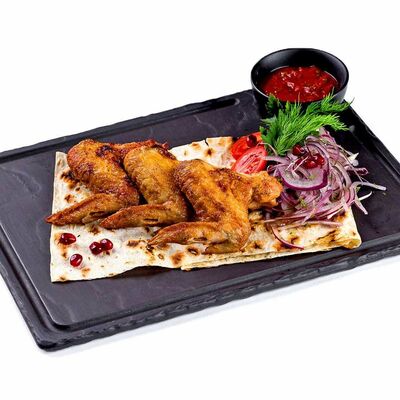 Куриные крылышки в Гранат по цене 340