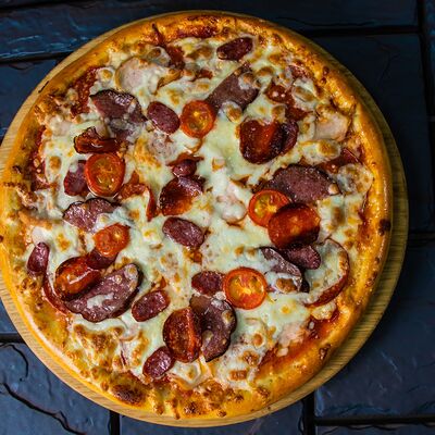 Пепперони люкс в Линия Вкуса по цене 830 ₽