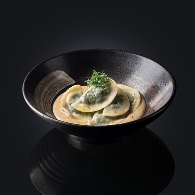 Равиоли со шпинатом в Якитория по цене 357