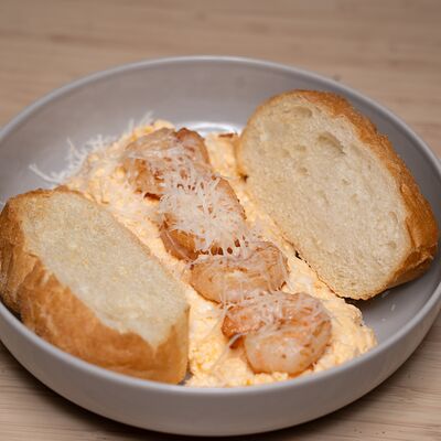 Скрембл с креветками в Green Dog по цене 697 ₽