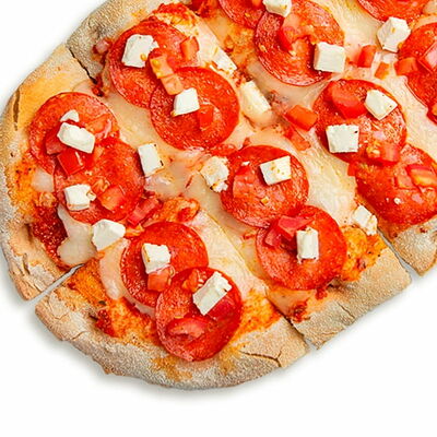 Пепперони и Фета в Некруглая пицца и роллы по цене 431 ₽