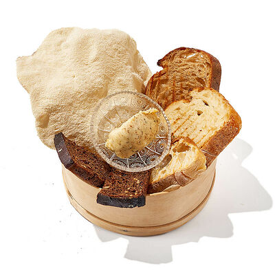 Хлебная корзина со взбитым маслом в Каспийка по цене 360 ₽