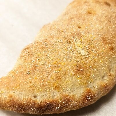 Пирожок с ветчиной и грибами в Стрит Фуд по цене 400 ₽