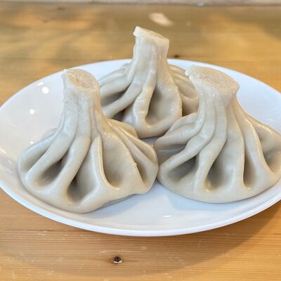 Хинкали с цыпленком в Фуд Корт №1 по цене 210 ₽