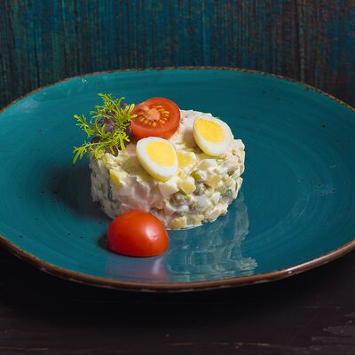 Оливье 1812 года в Длинный нос по цене 530 ₽