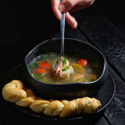 Уха и лосося и трески в Крафтер по цене 700 ₽