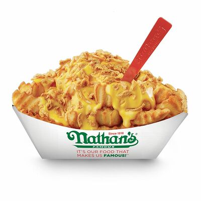 Картофель Нейтан с сырным соусом и хрустящим луком в Nathan's Famous по цене 310 ₽